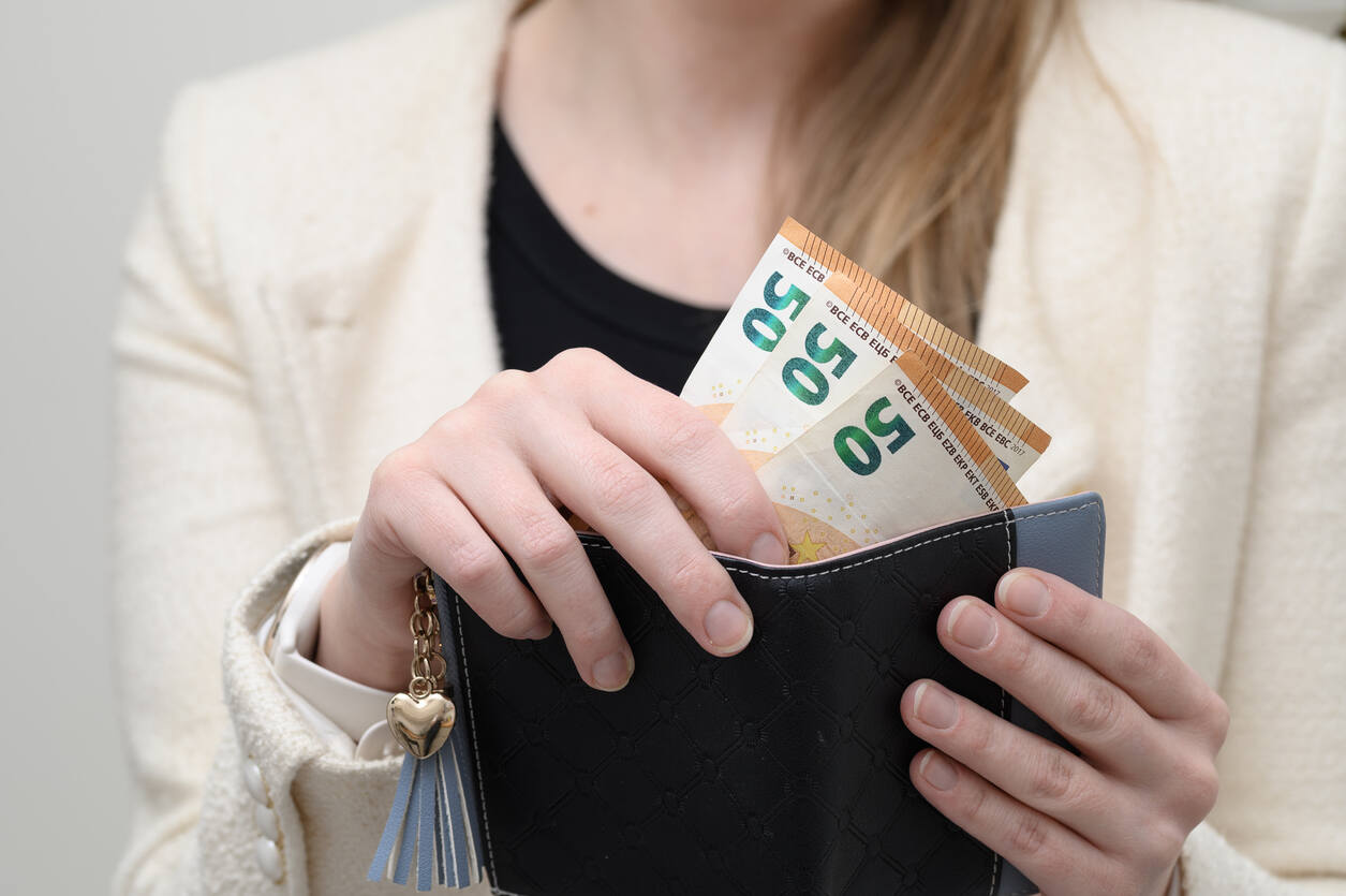 Mediation Saves Money