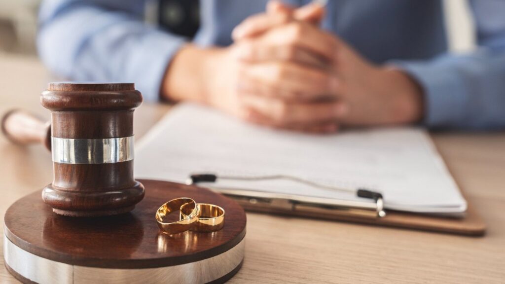 Divorces Still Need an Experienced Attorney/Mediator